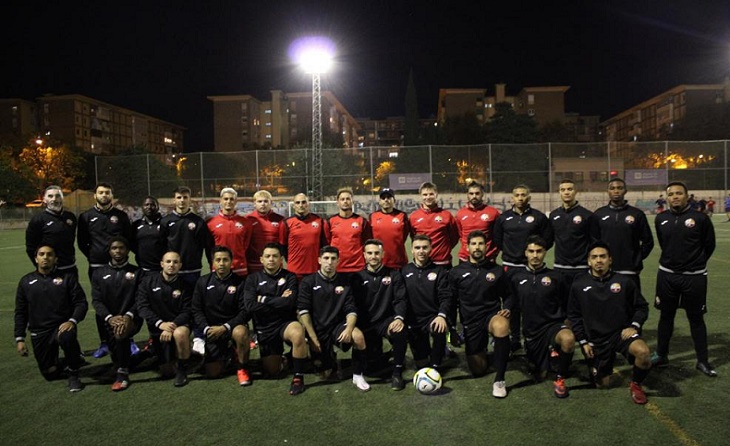Atlanta El Raval FC i el seu president Amadeo Azuara, un altre exemple del nostre futbol modest a Catalunya // FOTO: M.A.