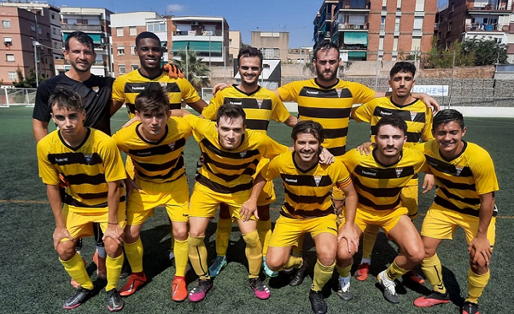 Canvien els temps: última imatge de l'onze inicial 'blaugrana' a Sta Coloma (agost 2021) / FOTO: Eduardo Berzosa