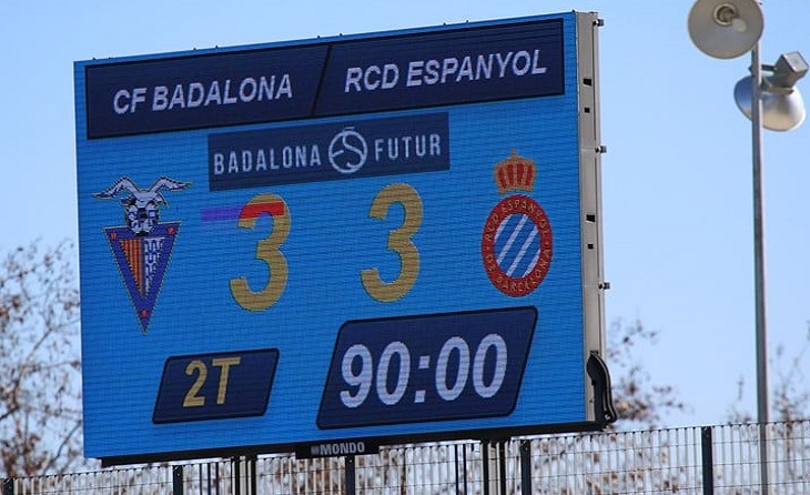 Partidàs a Badalona: D'un 3-0 es va passar a un 3-3 final // FOTO: Francesc Gorjón