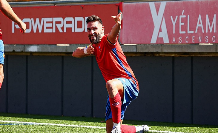 El 'xaval' Pitu Plazuelo ja suma 8 gols com a 'diable vermell' // FOTO: FC Martinenc