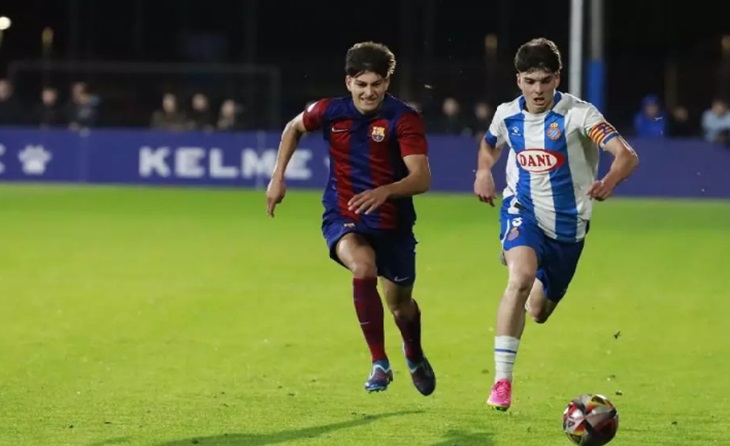 Un derbi Barcelona-Espanyol sempre és especial i no hi ha millor comiat futbolístic a aquest 2024 // FOTO: RCDE