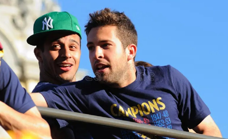 Jordi Alba i Thiago Alcántara volen portar aquest club a la Primera divisió del futbol espanyol