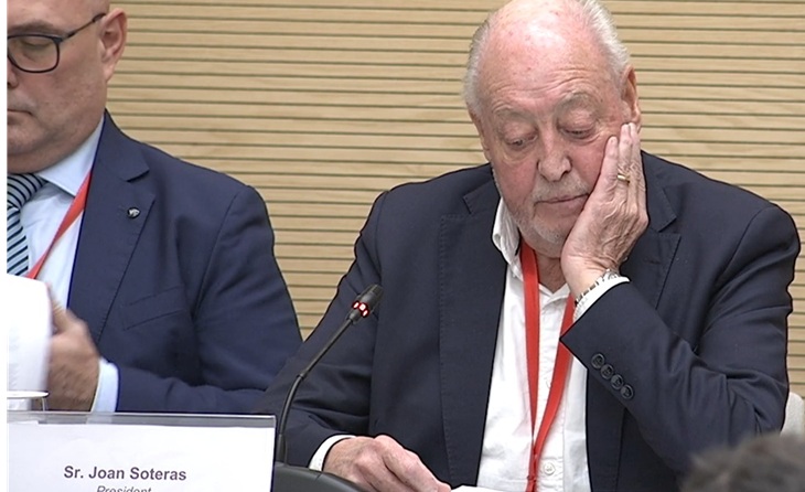 Soteras als seus rivals: "Tot el que diuen són mentides i contes xinesos” // CAPTURA @parlament