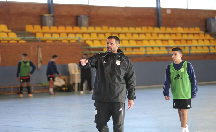 De les pistes als despatxos: Rubén González, ara director de la LCFS // FOTO: FCF