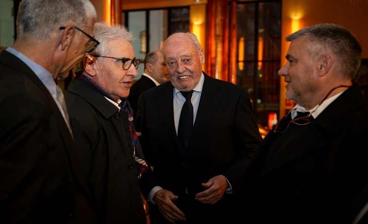 Antonio Escudero, el segon per l?esquerra, apunta a ser vicepresident amb Joan Laporta i futur president de la FCF // FOTO. Federació