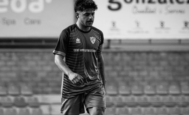 El capità blanenc ha jugat els 26 partits de Lliga com a fix indiscutible // FOTO: CE Lloret